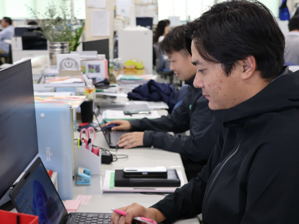 専門知識ゼロからのスタートを支えた充実の研修制度