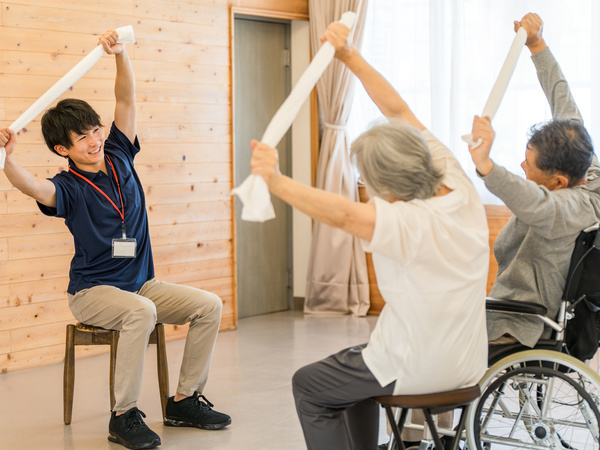 住宅型有料老人ホーム　リオラテラス和歌山　［2026春OPEN予定］　★オープニングスタッフ募集！　★充実の福利厚生＆研修制度　★ICTや器具でスタッフの負担軽減　★ワークライフバランス◎