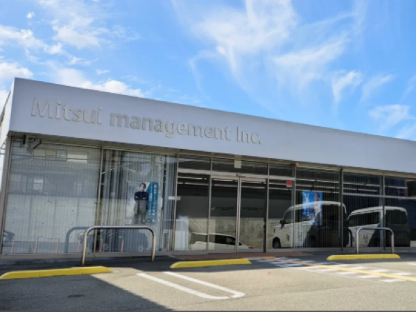 【神戸市/正社員/営業スタッフ】◆固定給30万円～＋インセンティブ＋諸手当あり◆営業未経験でも歓迎◆ノルマなし×インバウンド営業で始めやすい◆年末年始・夏季休暇も充実◆奨学金返済支援制度あり◆車通勤OK＆寮完備で安心◆結婚・出産祝い金あり！