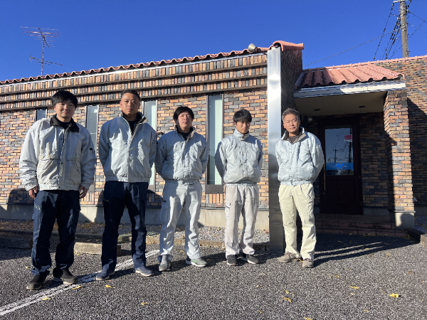 勤務は土日祝がメイン！
週末にガッツリ働きたい方にも◎