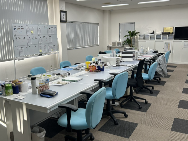 安心・安定して長く働ける会社。
若手活躍中の営業所もあり！