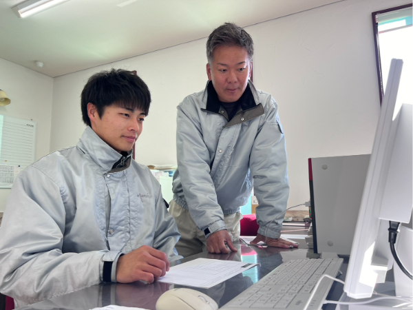 車通勤OK！無料駐車場完備！
通勤もしやすくて安心。