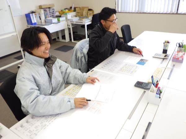 安心・安定して長く働ける会社。
若手活躍中の営業所もあり！