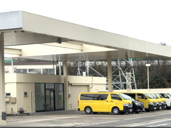 【姫路市/正社員/施工スタッフ】◆業界・職種未経験OK◆月給30万円~+各種手当◆充実の福利厚生◆奨学金返済支援制度あり◆産休・育休取得実績あり◆賞与年2回◆奨励金、随時昇給あり◆勤続年数長い方も多数◆イチから手に職をつけるチャンス!