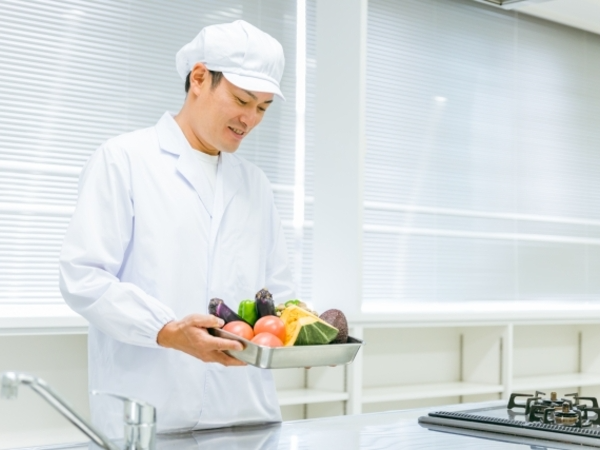 【オープニング！】（調理・販売スタッフ）未経験歓迎！野球場等の飲食売店スタッフ