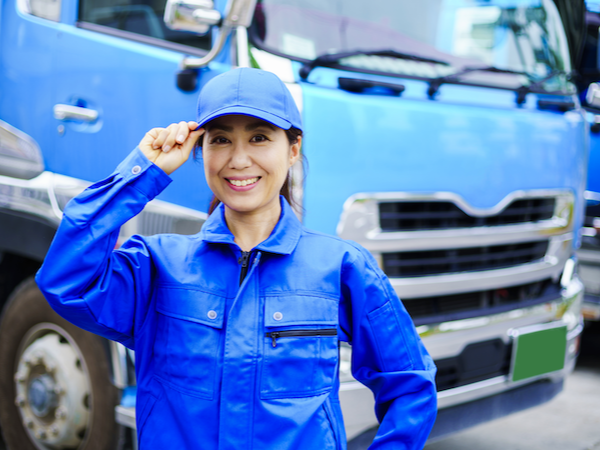 【未経験OK・東京勤務】2tトラックドライバー★OA機器の配送・設置