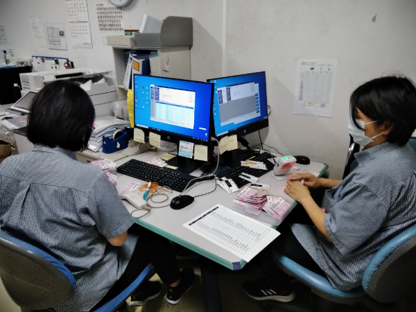 PCを使って入力作業☆