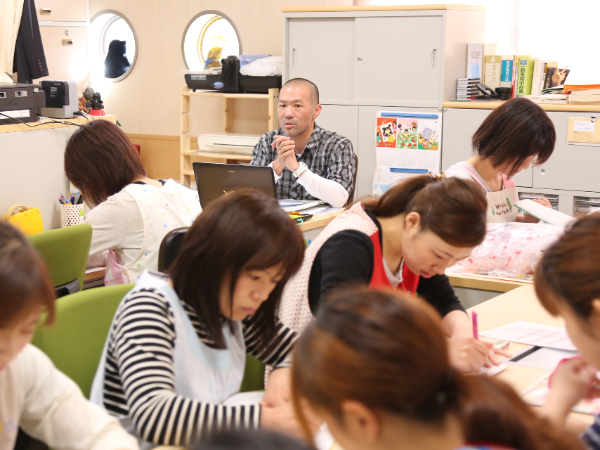 関わる人が多いので、柔軟さと頑固さの両方が必要ですね。