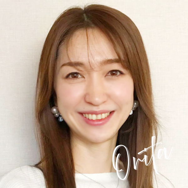 教育企画部/トレーナー/折田 美穂