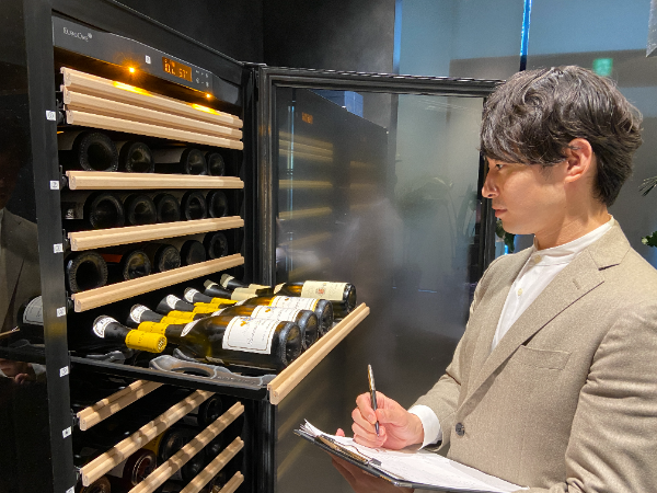 ワインの在庫管理は日々行います