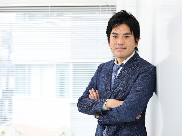 代表税理士 山根陽介からのメッセージ
