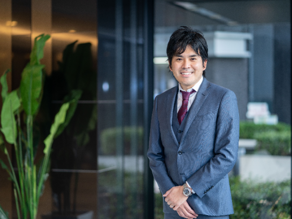 代表税理士 山根陽介からのメッセージ