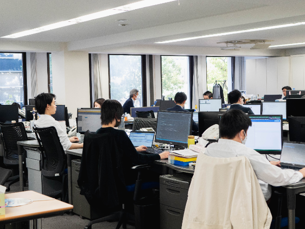 会社が社員を想い、社員が会社を想う総合IT企業
