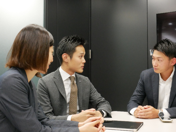 ミーティングは週1回。目標達成に不必要なことはやりません。