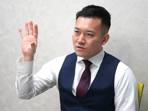 経営者の方々の想いを理解し伴走する