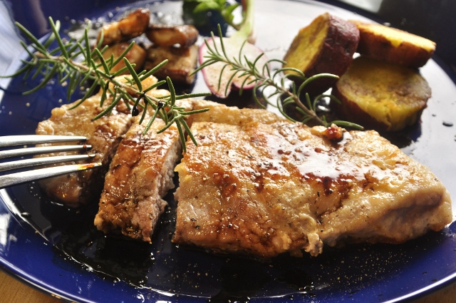 ポークと秋野菜のオリーブオイルソテー Olive Oil Life オリーブオイルライフ