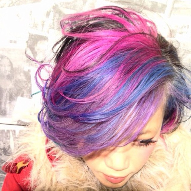 こんなカラフルなカラーリングも可能。