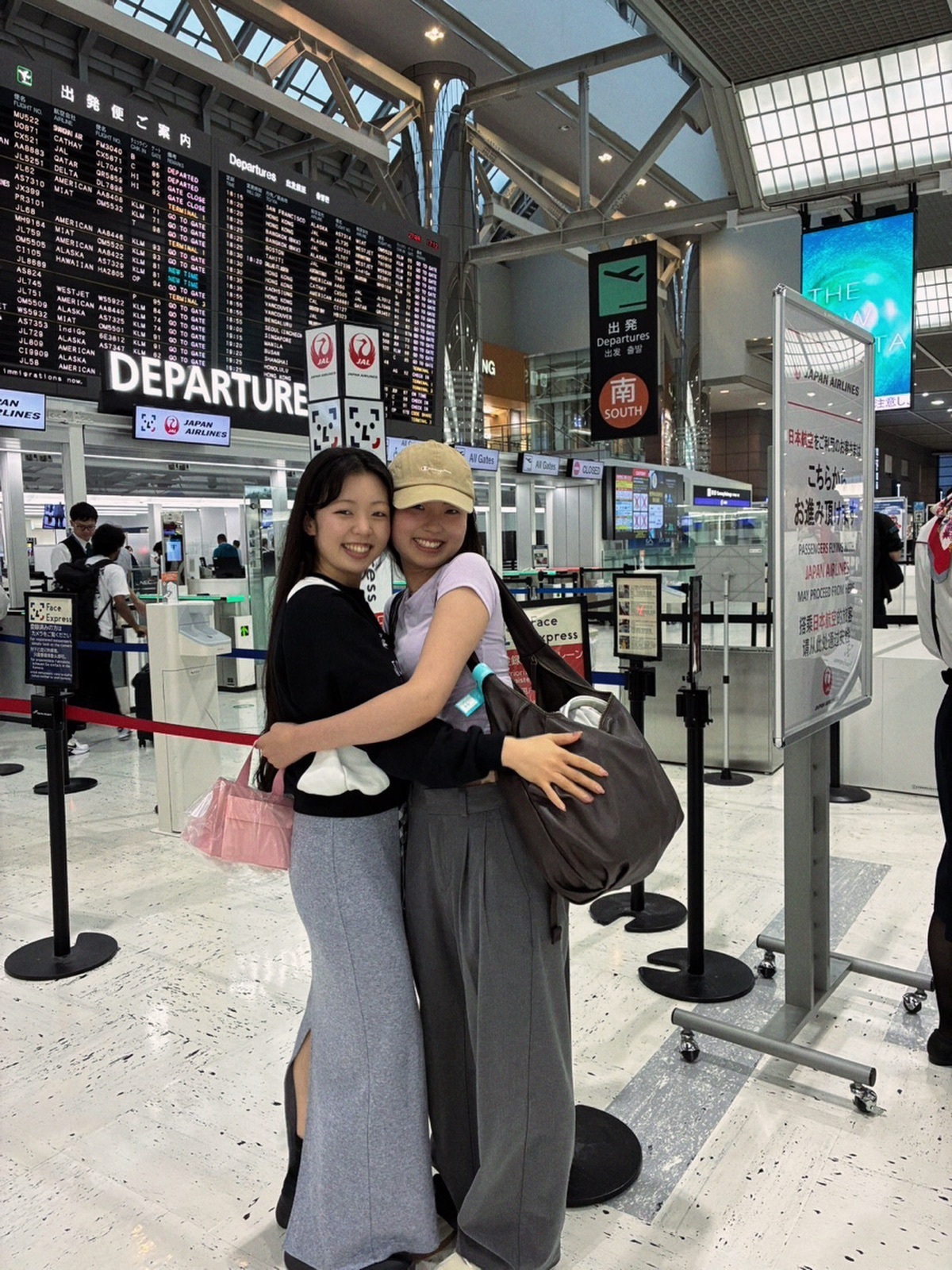 🇯🇵→🇵🇫 ✈️ ✨