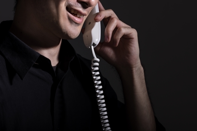 会社にかかってきた怪しい電話…