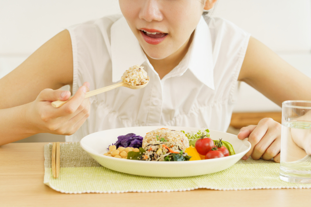 【体のメカニズム】食欲の秋！お腹の不調は〇〇すれば解決する！