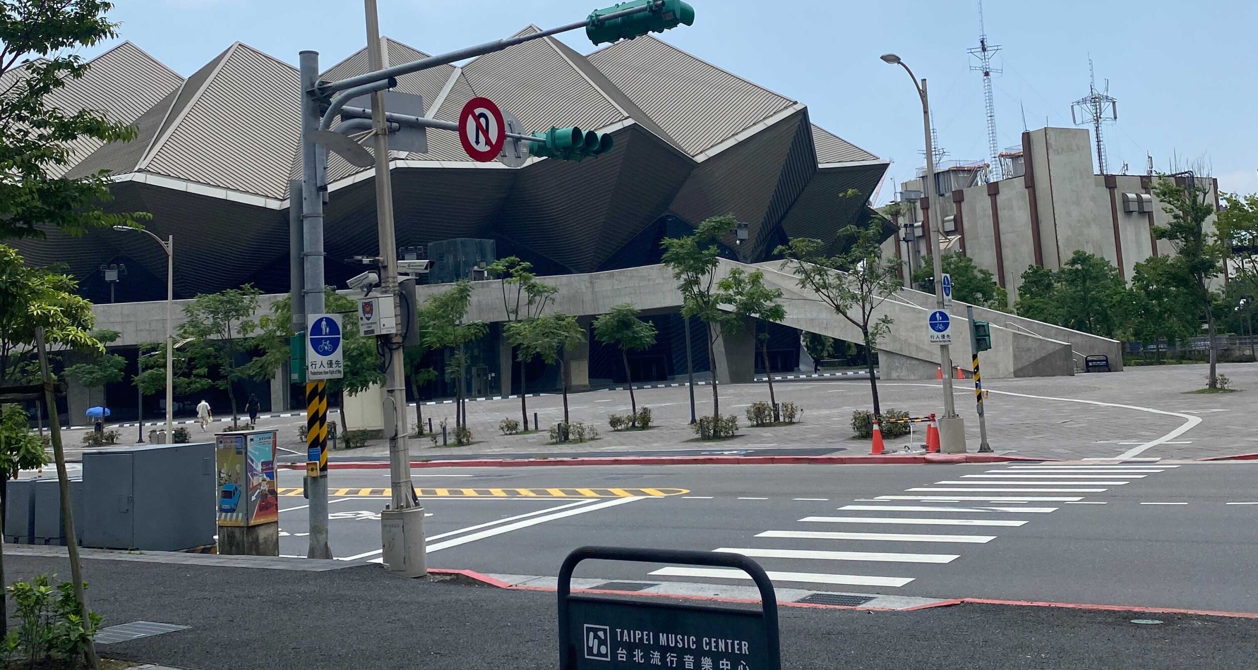 HiQシステム人間力分析　顧客満足とJAC８(2024/01/22)①顧客満足とは何か　2