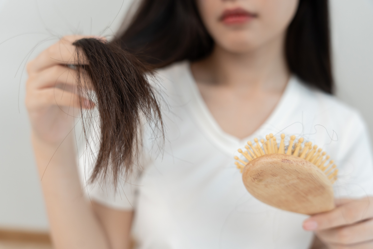 「髪の曲がり角」プロが教えるエイジングケアの基本と避けるべきNG習慣