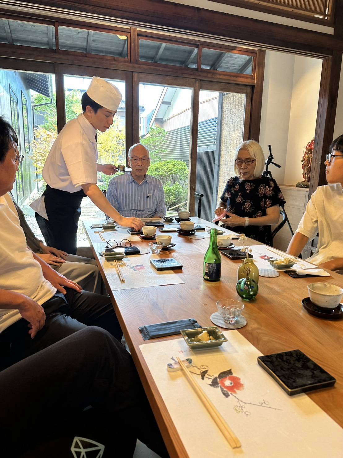 掛川市の古民家で出張寿司｜ご家族9名でおじいさまの誕生日祝い