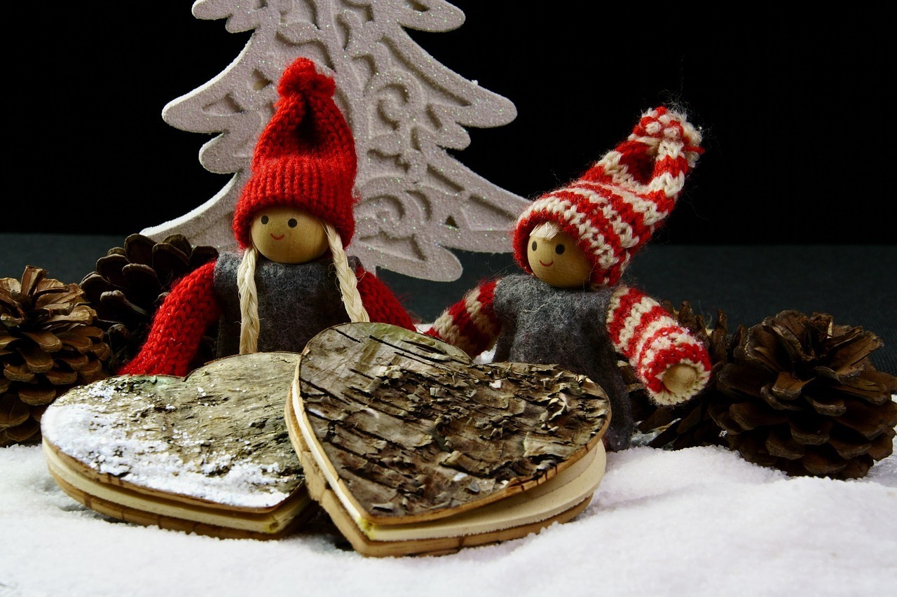 ❄️ 冬のプロポーズ完全ガイド｜クリスマス・年末年始に喜ばれる演出アイデア