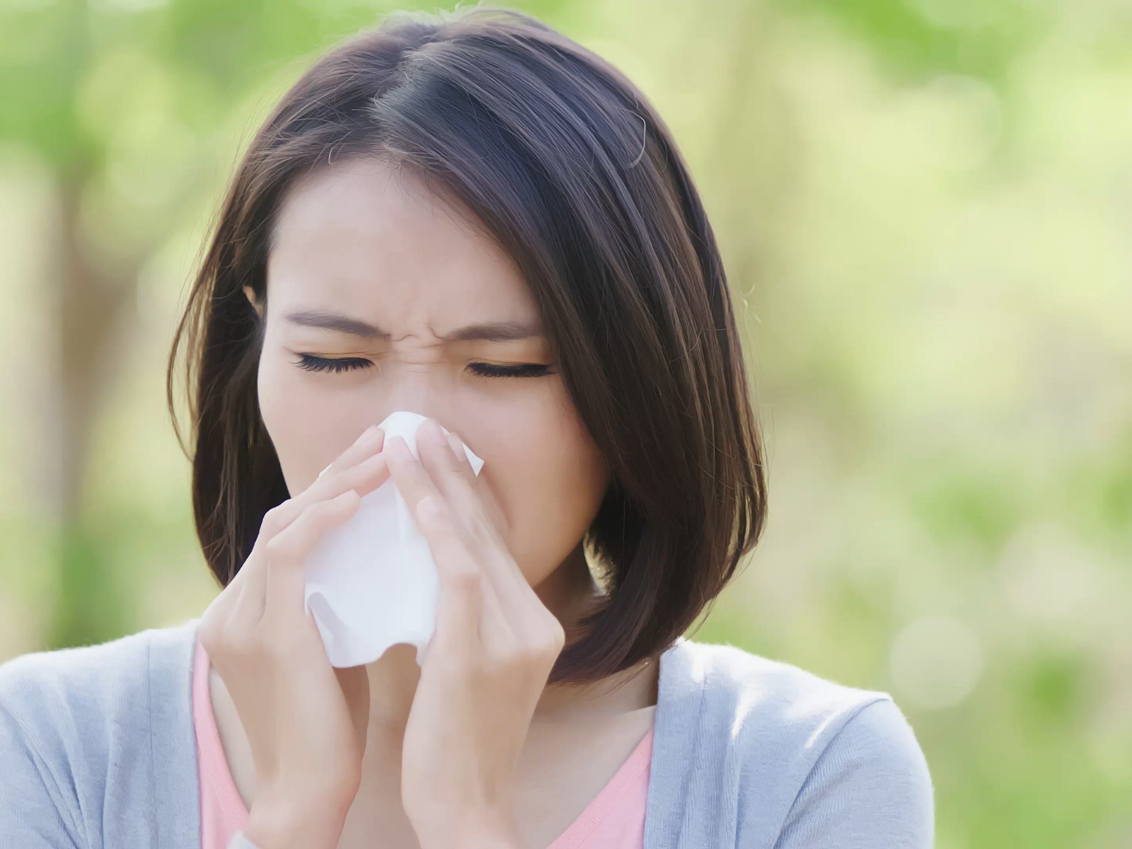 花粉症と肩こりの深い関係