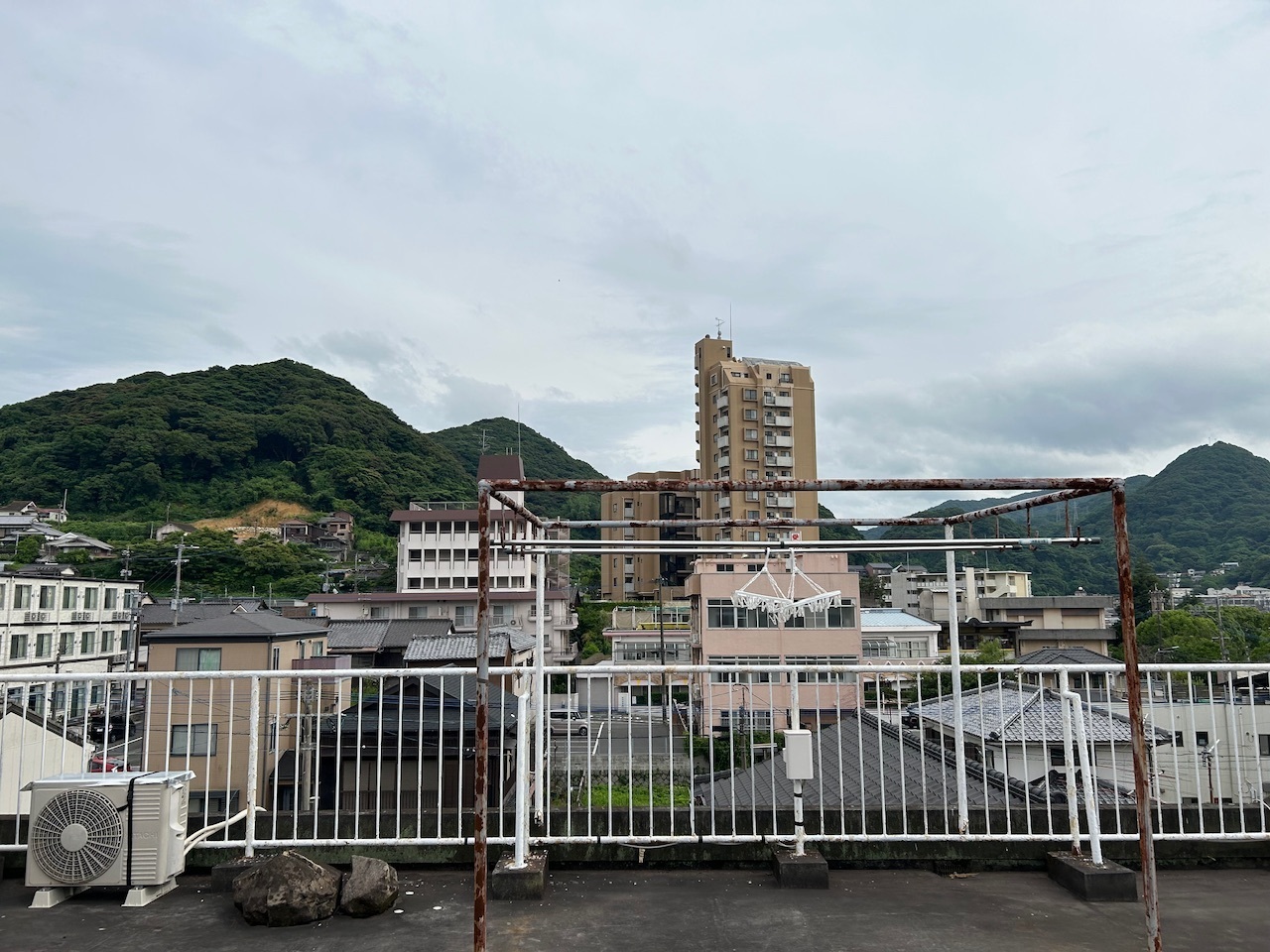 【見晴らし最高】パゴダと観覧車が見える、門司港の特等席！