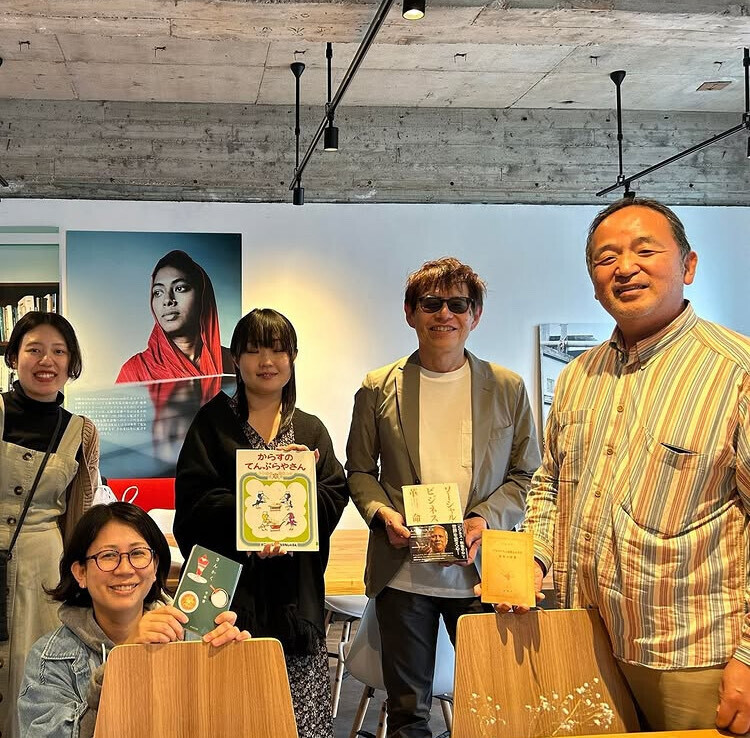 【ほんとごはん】読書と料理の融合!『からすのてんぷらやさん』を再現する特別な食卓