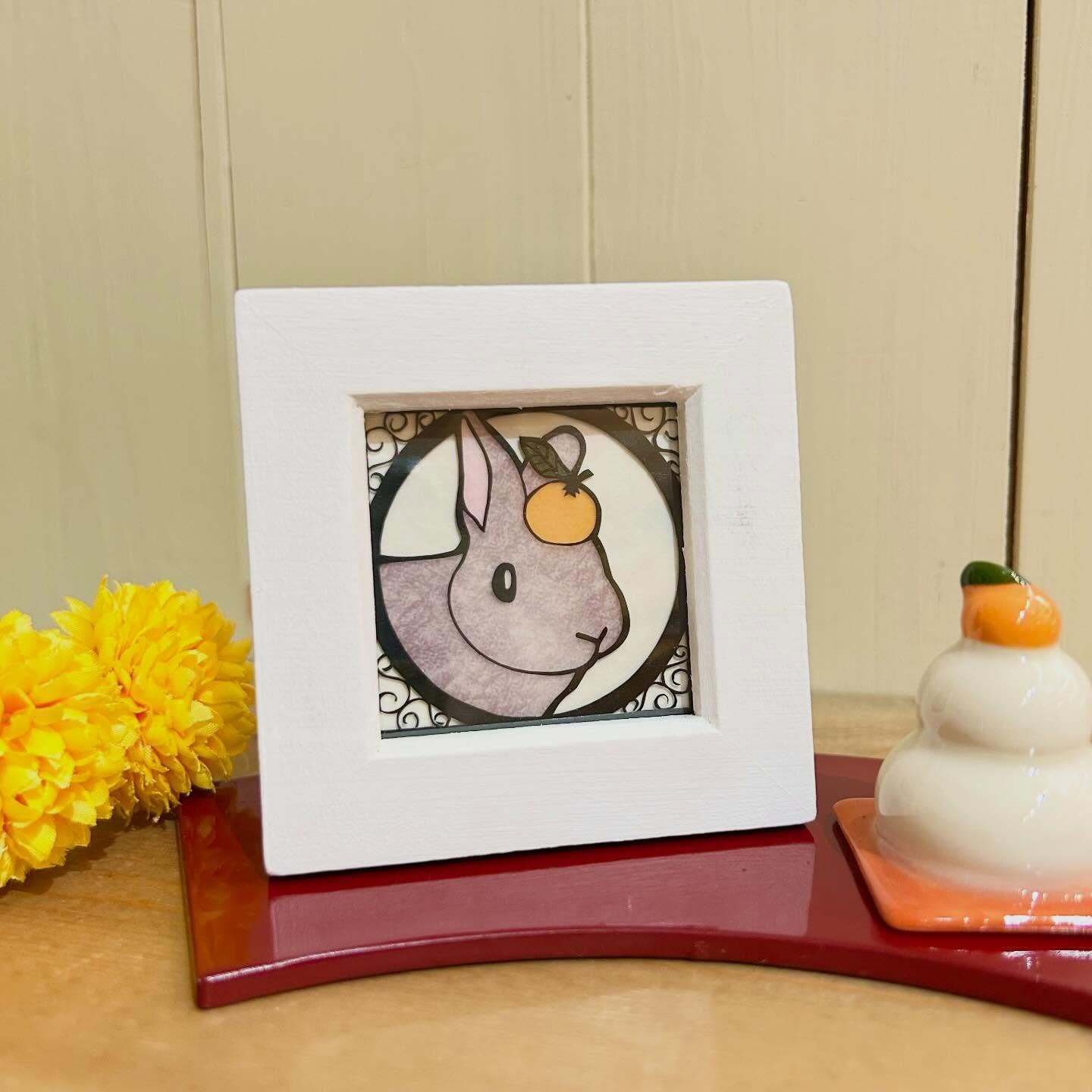 繊細なうさぎの切り絵