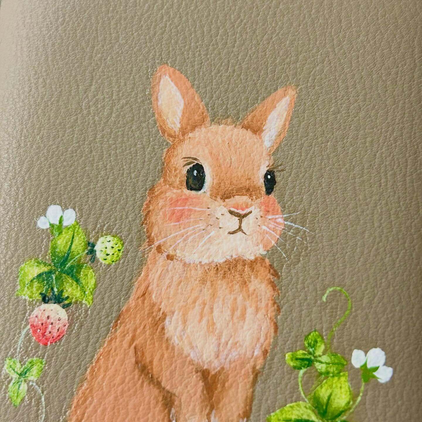 うさぎ描き fumikoさんの手描き雑貨とキラキラシールのご紹介