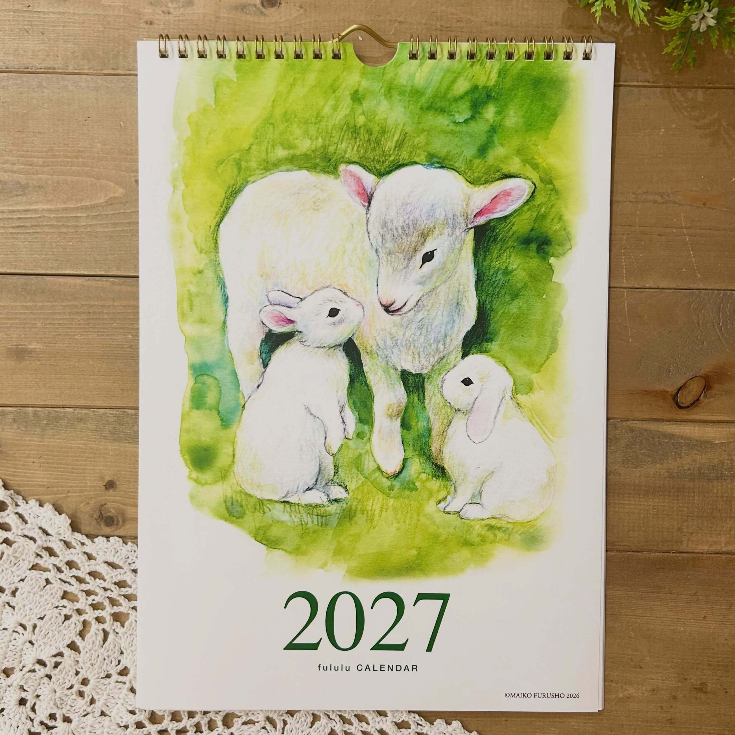 めくるたび、うさぎさんの物語♪「fululu」2027年カレンダーが入荷しました🐰📅