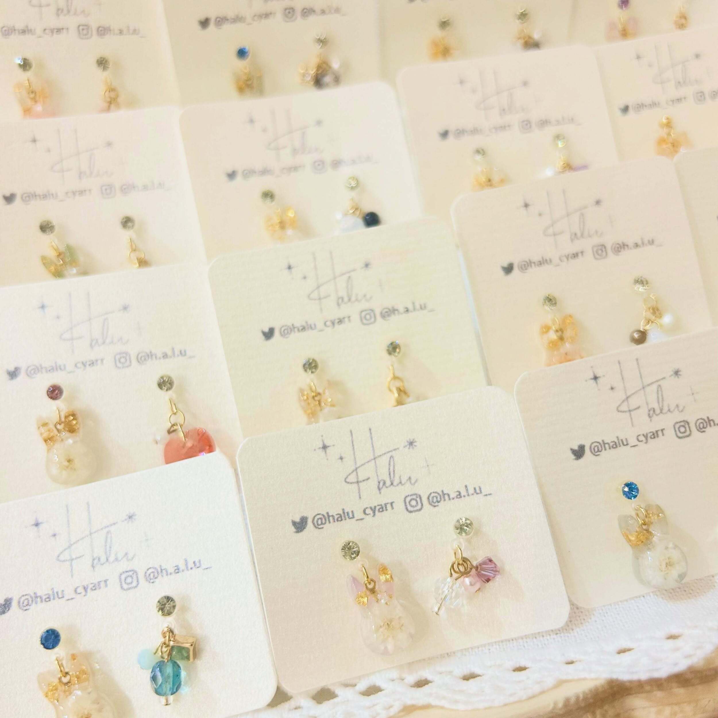 【Halu*】耳元にも指先にも♪ 可愛いうさぎさんのレジンアクセサリー