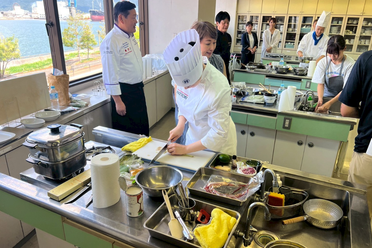 PRESSリリース | 第2回アカエイレシピコンテストを服部栄養専門学校で開催