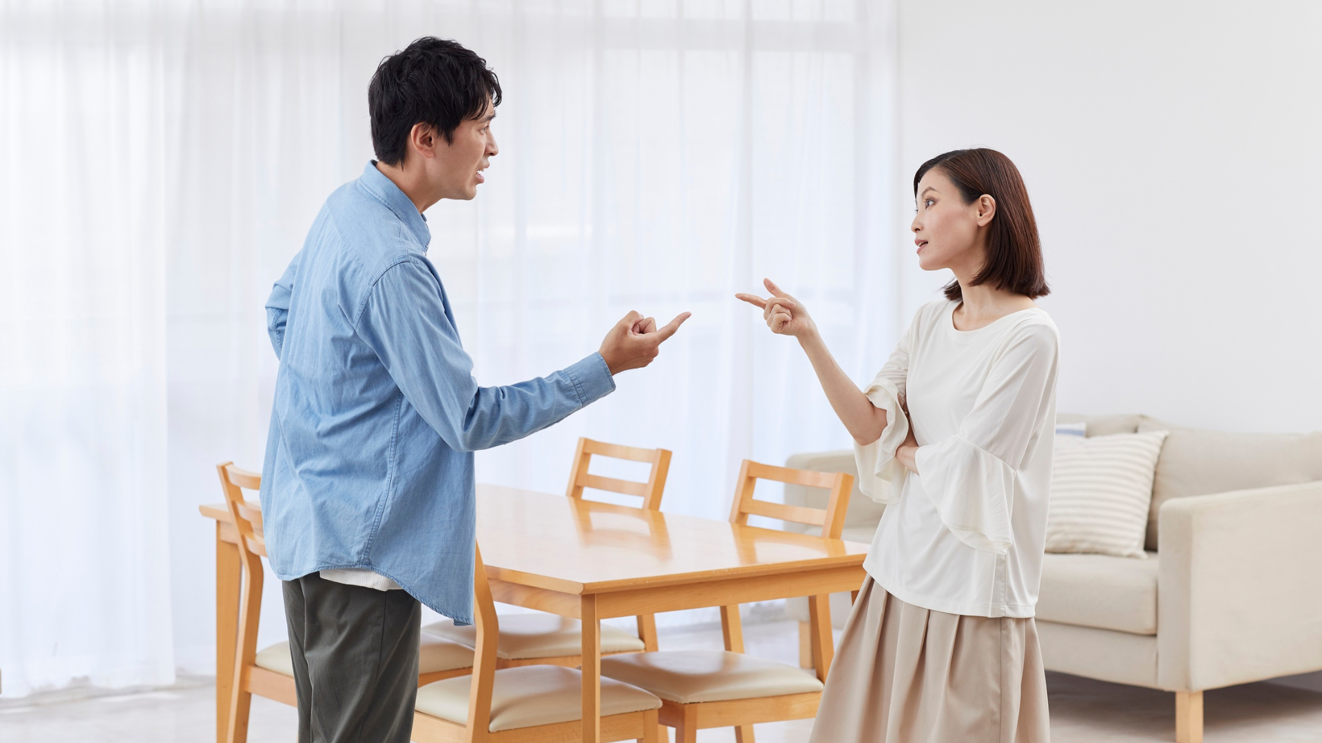 【実家相続】「実家ひとつの相続」で、なぜ兄妹が絶縁に？