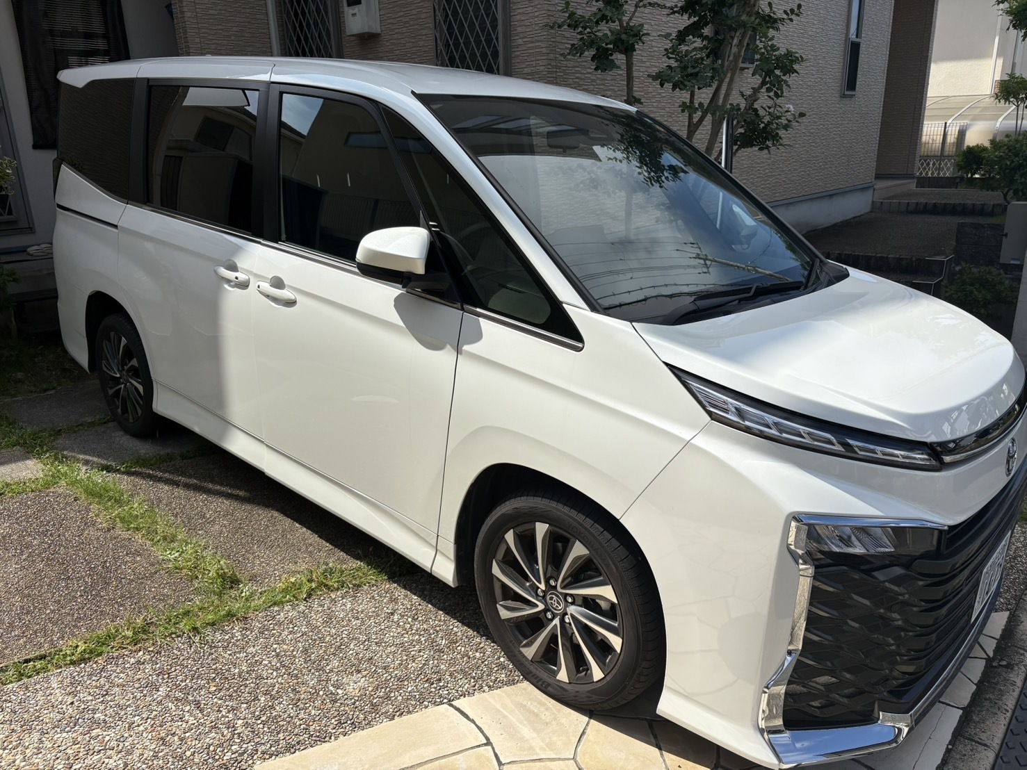 兵庫県朝来市にて90系ヴォクシーのスマートキー紛失による作成のご依頼