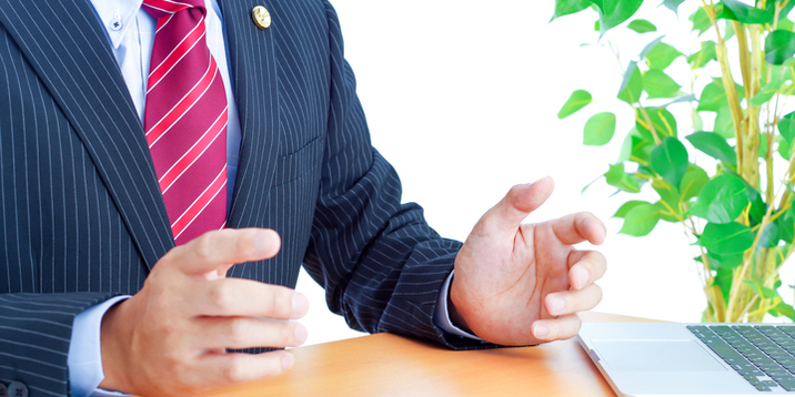 個人再生における司法書士と弁護士の違いを比較！業務範囲や費用について解説