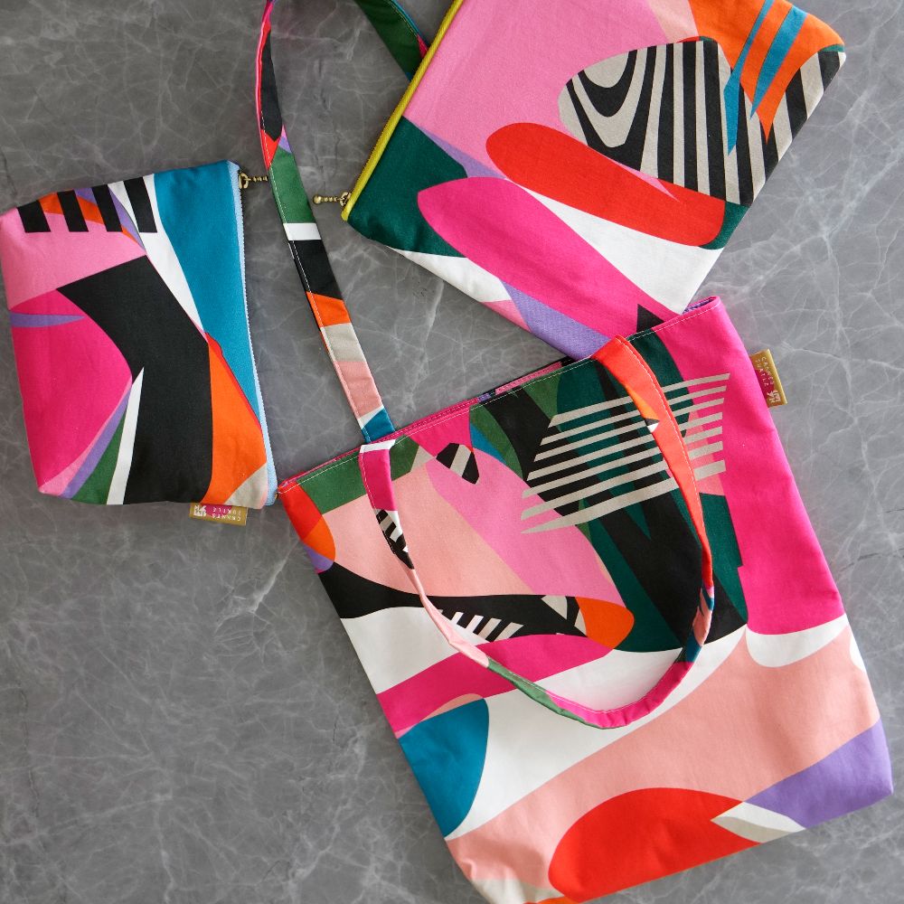 ポーチ（オリジナルアートファブリック） | See Em Why K