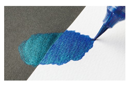 ぺんてる デュアルメタリックブラッシュ　使用イメージ