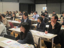 連発!模擬授業と学級経営紹介,道徳科・外国語科の授業と評価はこうする