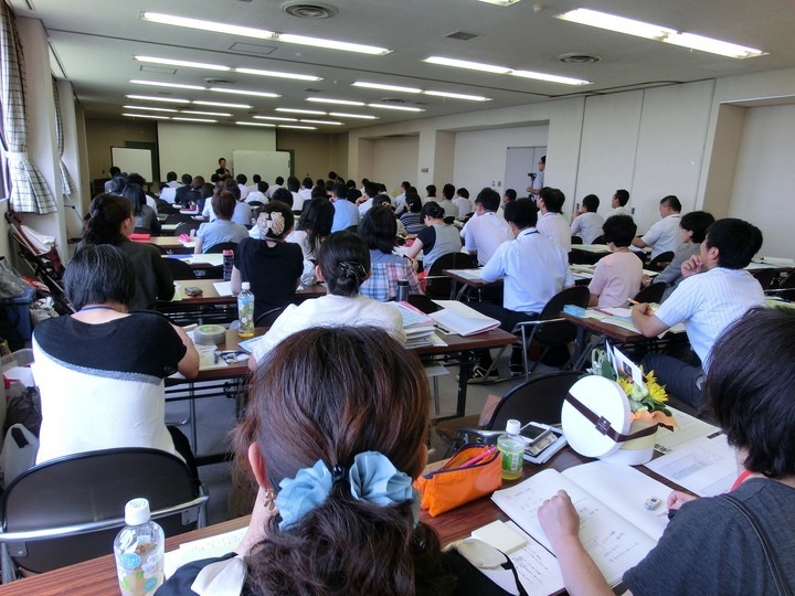 英語が話せる小学生を育てる指導の極意~第10回Sunny夏セミナー1日目~