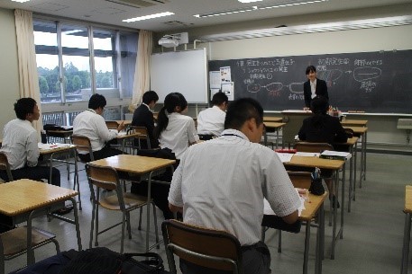 [トップネット私学教員養成所]4月から即戦力として働ける教員を養成