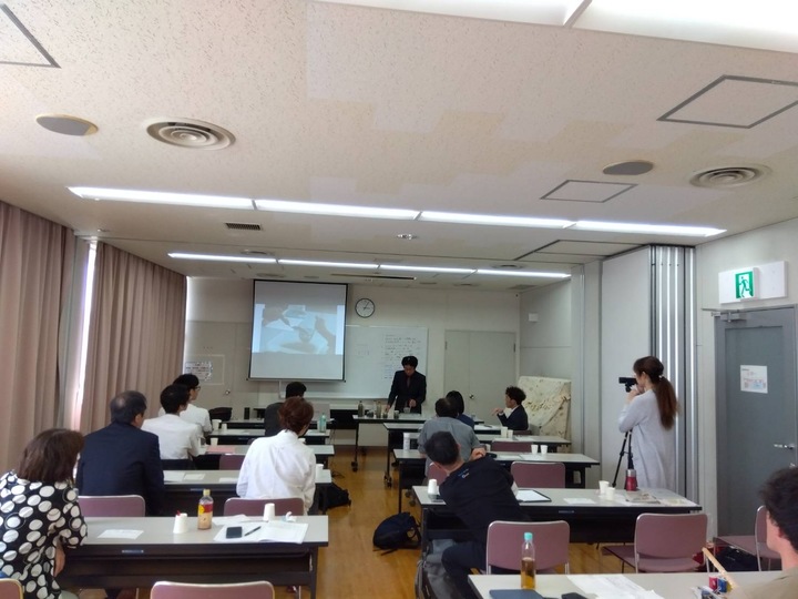 楽しく熱中する理科生活科会場（TOSS大阪みおつくし　春の教師力UPフェス）