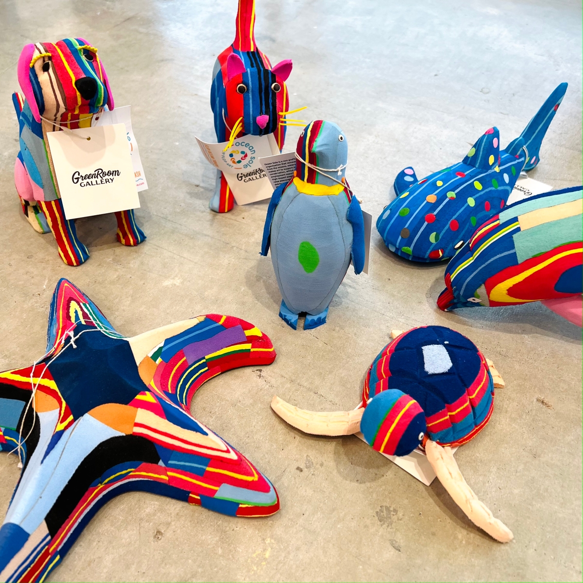 ケニア発カラフルなビーチサンダルアート Ocean Sole イーアス沖縄豊崎