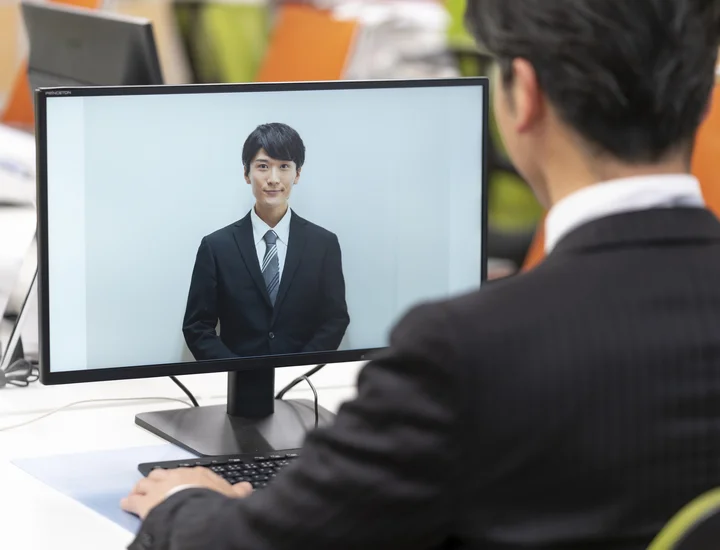 自己PRの動画の服装で差がつく！就活生が押さえるべきポイントとNG例