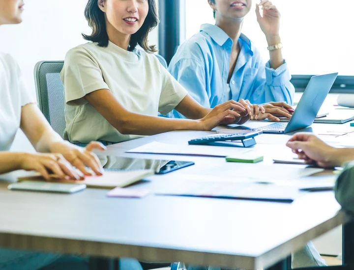 【人見知り・コミュ障の方必見】グループディスカッションで無言になってしまう人が通過できるテクニック