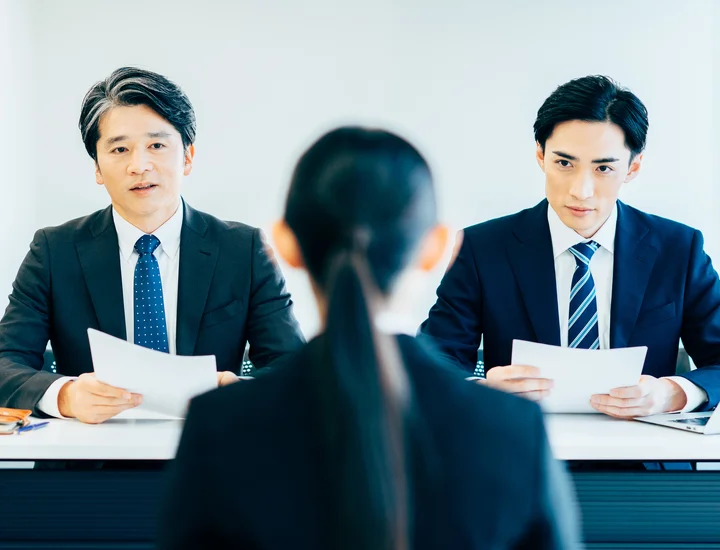 ブルボン面接を徹底解説！聞かれる質問から対策方法まで大学生は必見
