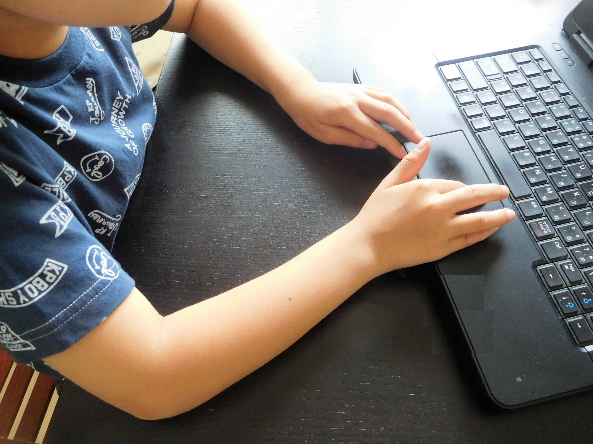 toio(トイオ)子どもが学べるプログラミングロボットの評判は?